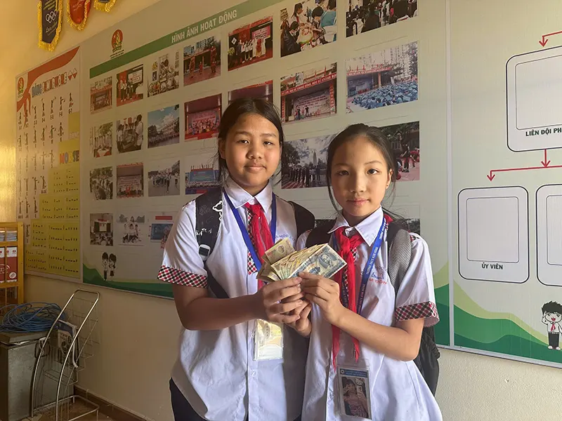 Học sinh trường Kim Đồng